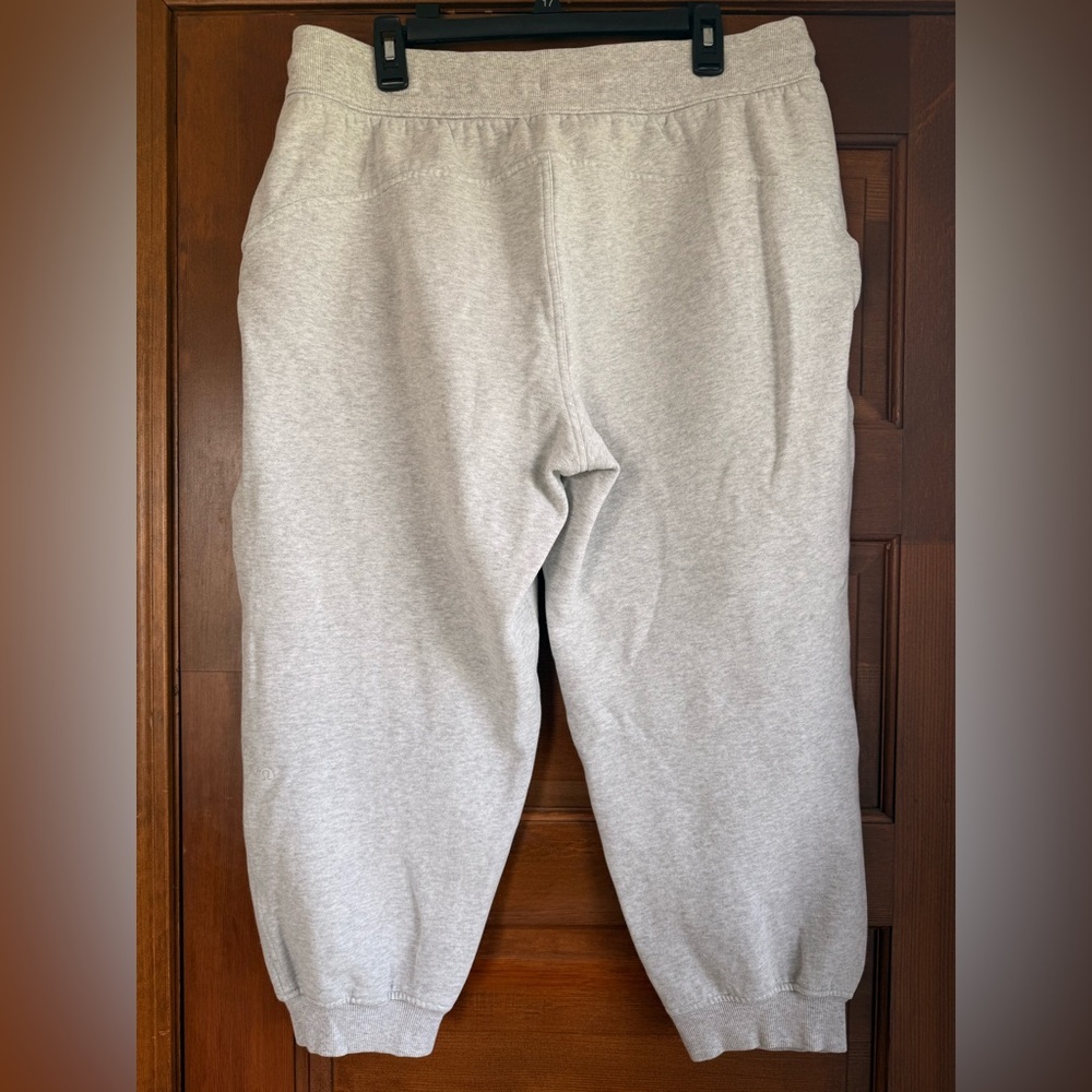 Lululemon Scuba High-Rise Jogger - Heathered Core Ultra Light Grey - Picture 4 of 9